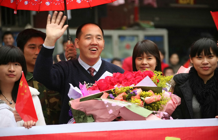 張全收董事長載譽歸來